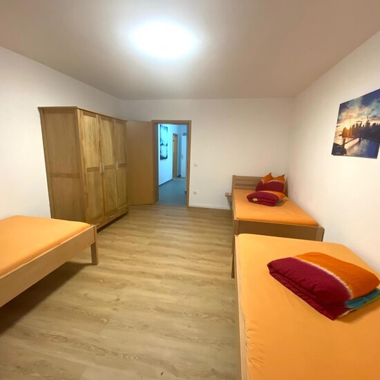 Wohnung Voll ausgestattete Apartments mit Einzelbetten Monika Camber  55130 Mainz 1723041998_66b388ce406c4